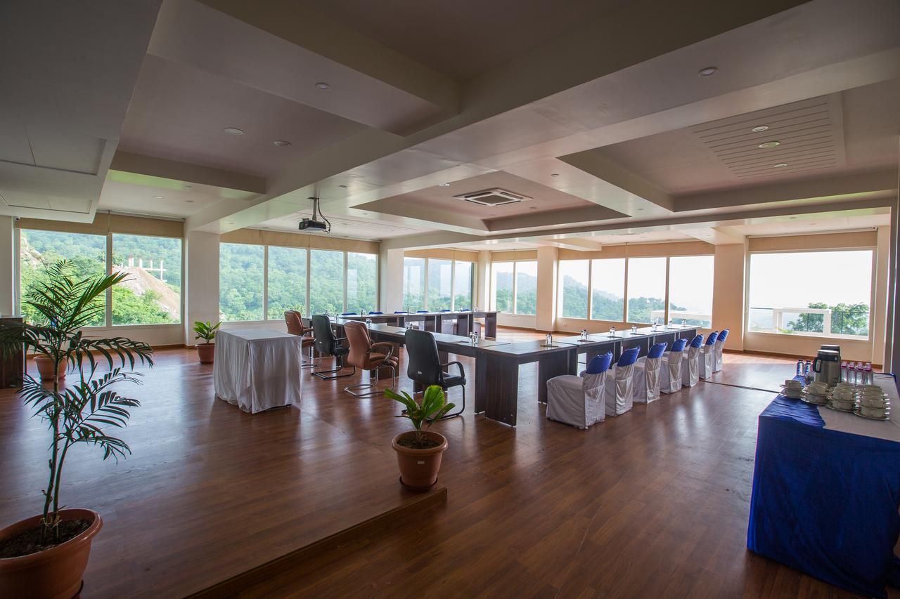 The G Mount Valley Resort, Kumbhalgarh Esterno foto
